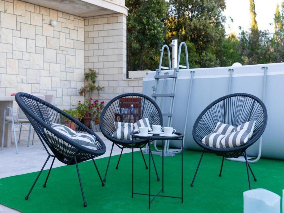 Andro Apartma *